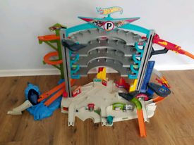 ultimate garage hot wheels liverpool